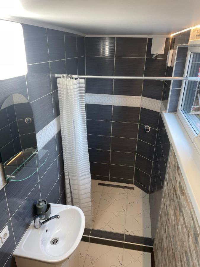 Apartament Lapiu Ola Uciana Zewnętrze zdjęcie